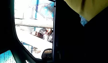 الجنس في سيارة أجرة بعد فترة طويلة من الامتناع عن ممارسة افلام جنسية عربية جديدة الجنس