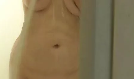 مص فيلم سكس اسرائيلي عربي الديك من خلال ثقب