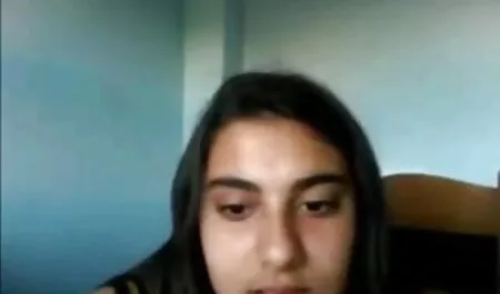 معطف أبيض جميل وتعطي لنفسك القيح ليتم اختيارها في مشاهدة افلام جنس مترجمة غرفة النوم