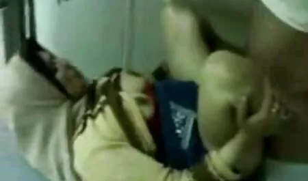 قناع على افلام سكس عربي و اجنبي مترجم السرير