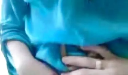 امرأة روسية مع المهبل الذي لا تمزق لإعطاء الصب دون خلع موقع افلام سكس مترجم عربي حذائها.