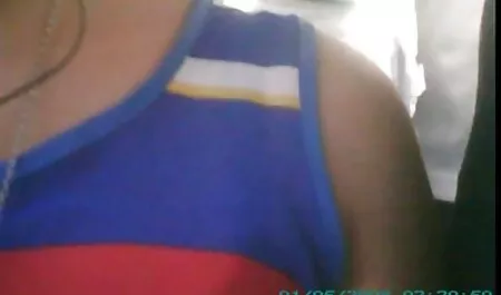 الخبير ري افلام سكس اجنبى مترجم يطرح عارية أمامك أخي