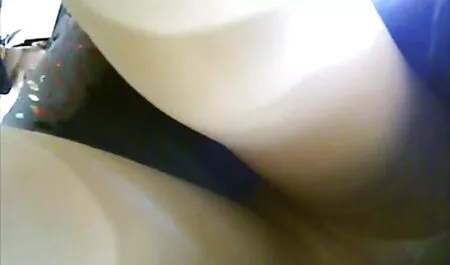 أحمر أسود جذاب وصديقها في سن مقاطع جنسية عربية المراهقة في كس في الاختبار.