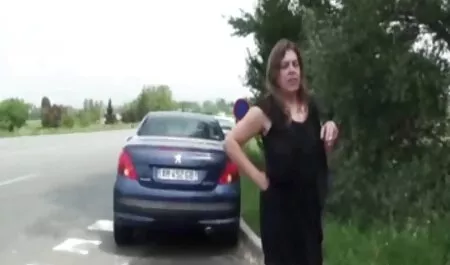 سائق سيارة أجرة بيضاء لاستدعاء امرأة مشاهده افلام سكس مصري سوداء في سيارة