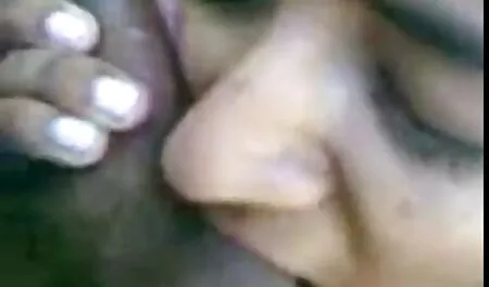 عالقة مشاهده افلام سكس مصري في الشرنقة كس.