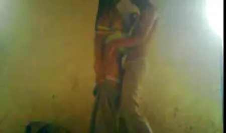 امرأة جميلة تمارس اليوغا وتفقد الوجه من افلام سكس أجنبية مترجم القبعة.