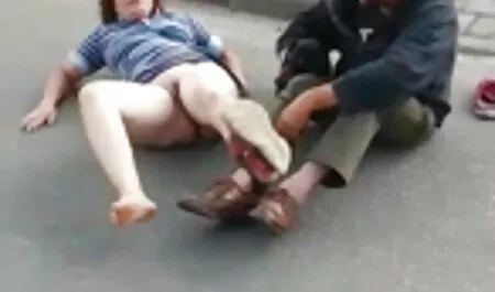 وتسلق في مقاطع جنسية عربية الحمام, فتاة جميلة, وينتهي على نفسي.