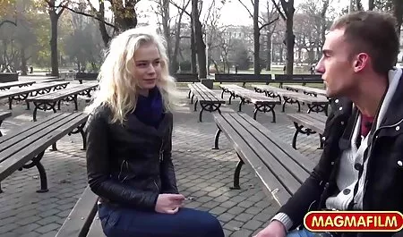 جوارب أمام الكاميرا لفتحتين مع رجل. افلام سكس عربى مترجم